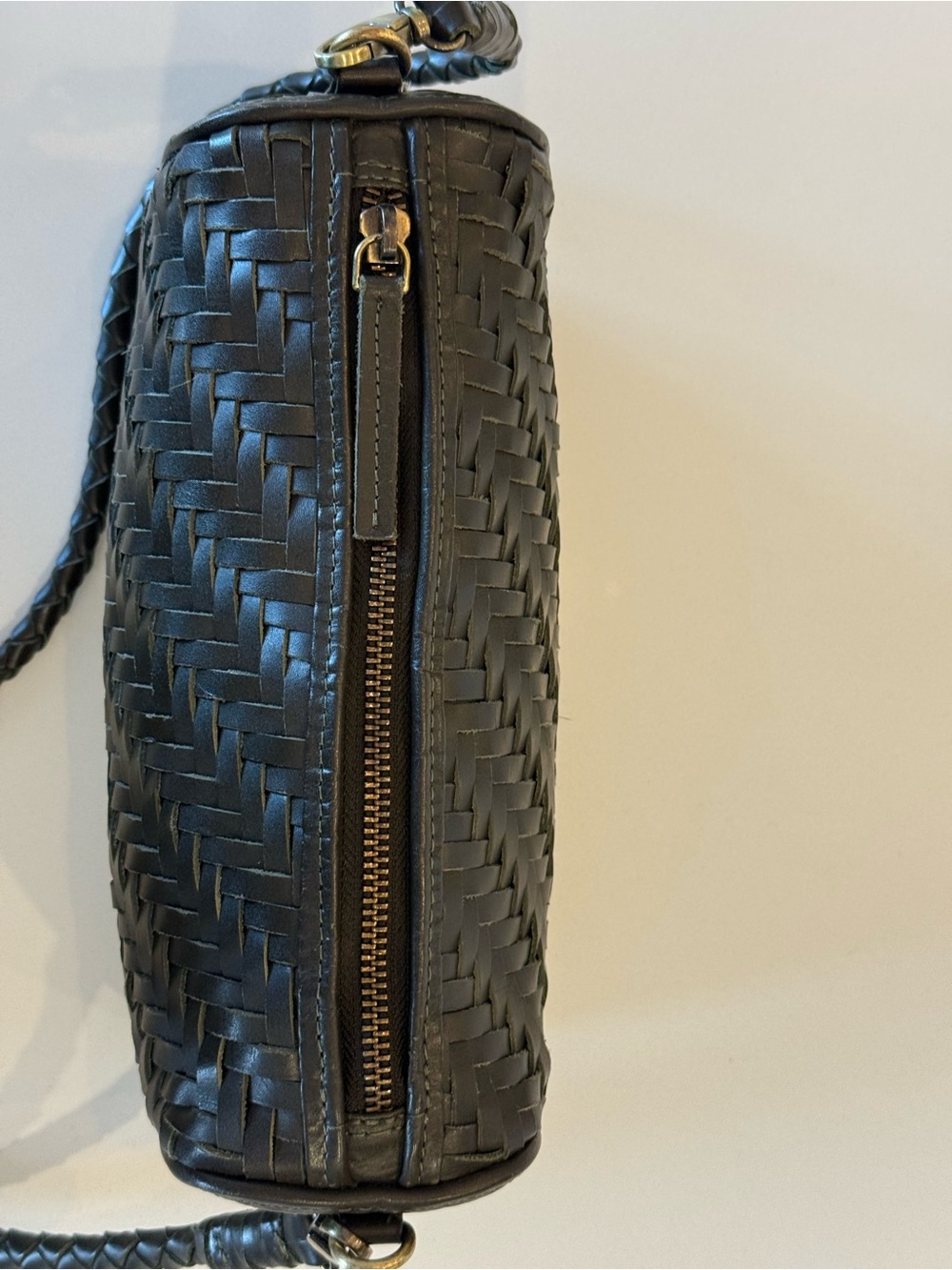 Bembien Woven Crossbody Bag - Picture 4 of 6